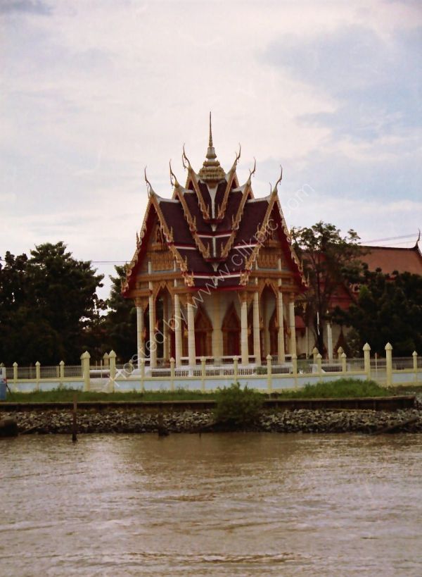 Traditional Building, Mae Nam Chao Phrayal River, Ayutthaya to Bangkok